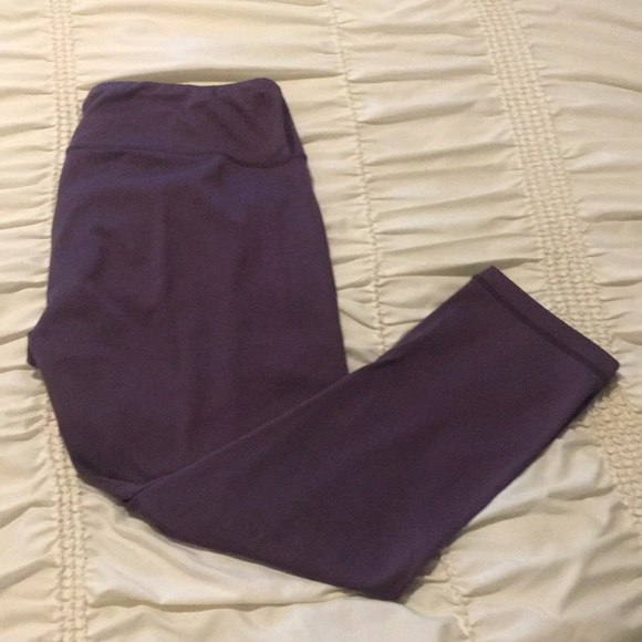 Yogalicious Pants - Low Rise Yoga Capri